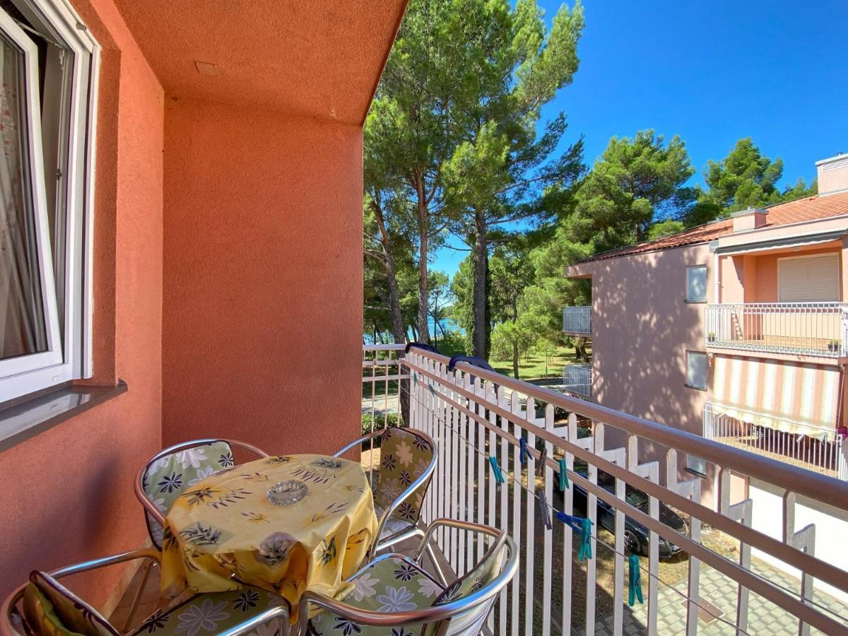 Vesna S Apartment Novigrad  Екстер'єр фото