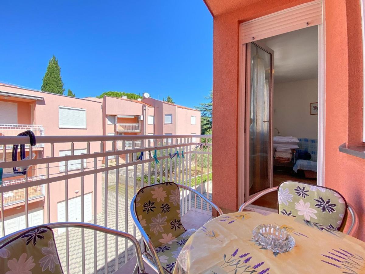 Vesna S Apartment Novigrad  Екстер'єр фото