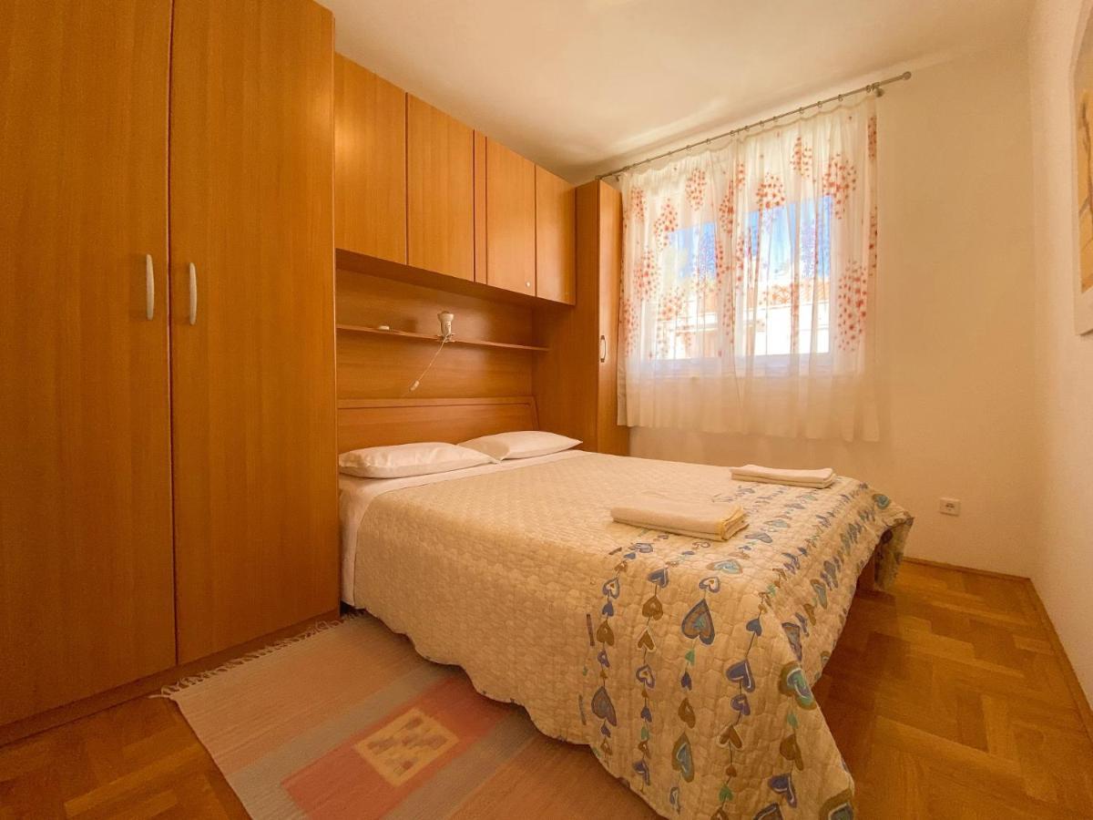Vesna S Apartment Novigrad  Екстер'єр фото