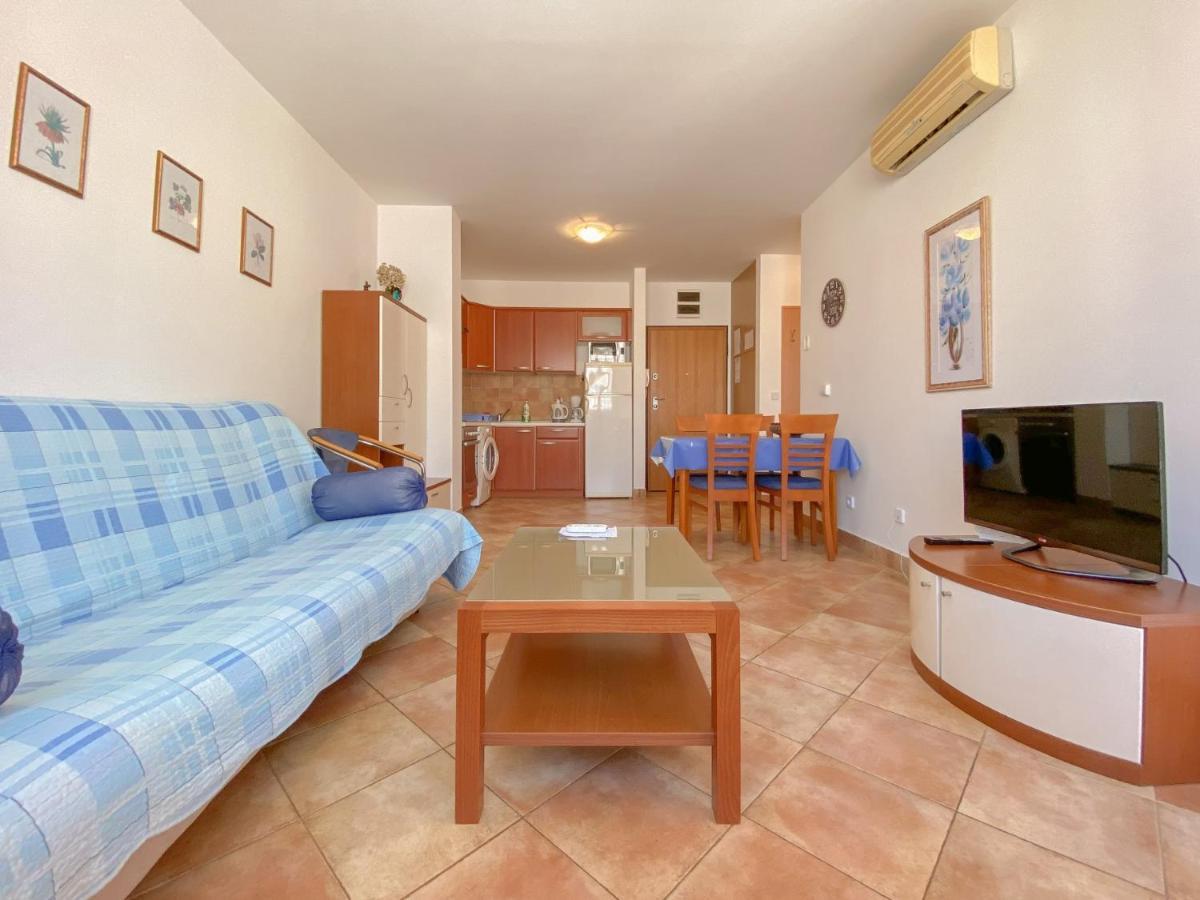 Vesna S Apartment Novigrad  Екстер'єр фото